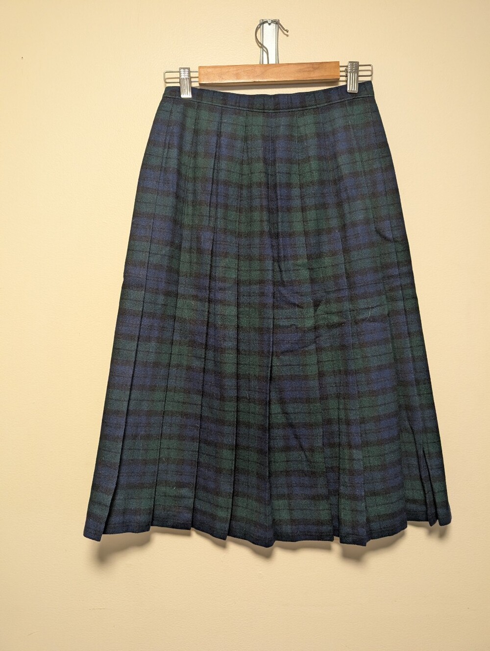 Pendleton Black Watch Plaid Virgin Wool Pleated Skirt Size 12 - Picture 5 of 6